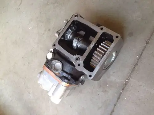 厂家供应重汽发动机打气泵 现货曼发动机打气泵空压机批发