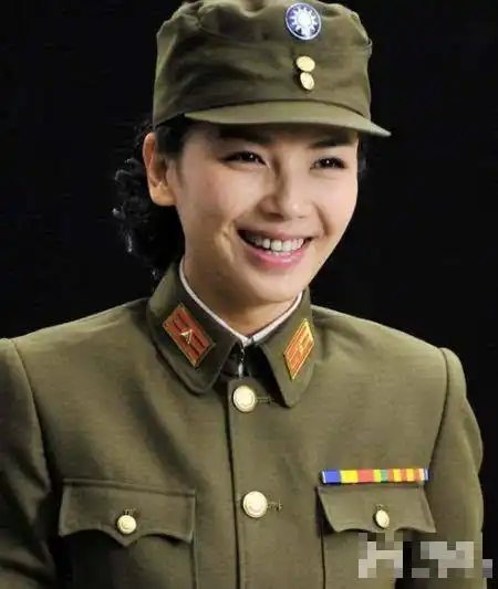 杨洋当过文艺兵刘涛在部队喂了3年猪而他在部队待了23年