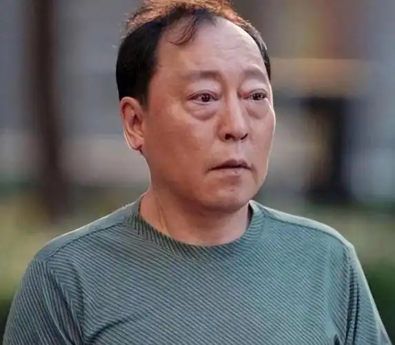 纪实影视圈面瘫影帝倪大红倪萍的表妹夫难怪如今大红大紫