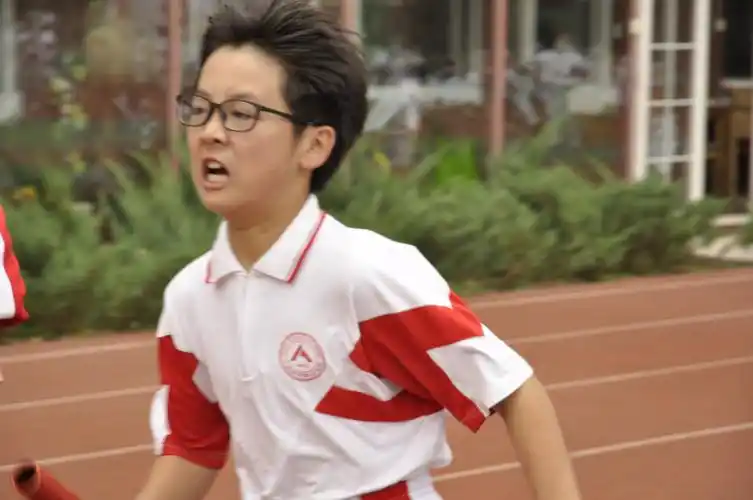 《我和我的祖国》——人大附中西山学校2019年秋季运动会