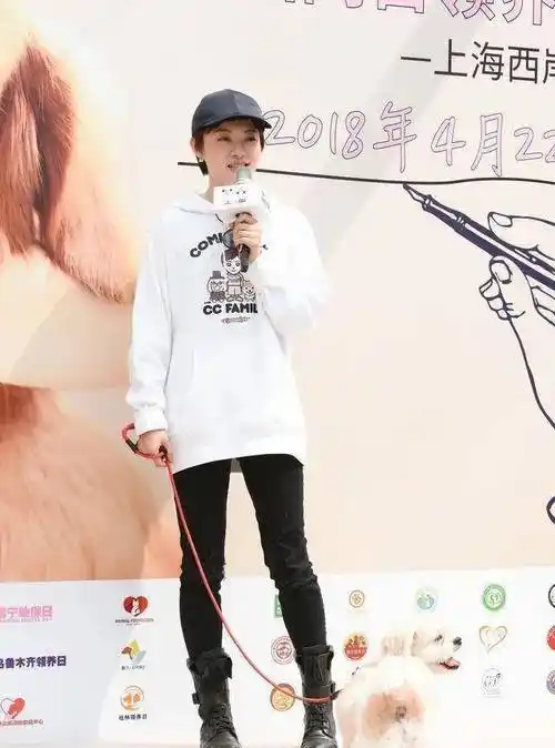 孙俪挽救新剧当美食博主?脸松垮皱纹多的真实,还是得包装!