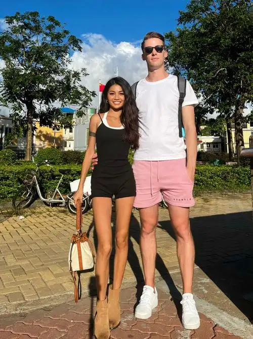 当大腿围60cm的男友和40cm的我站在一起时04