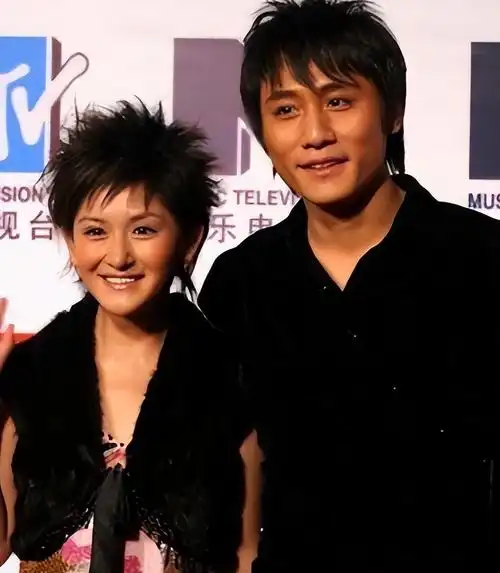 18年后再看刘烨和谢娜他们6年的爱情直到现在还是意难平