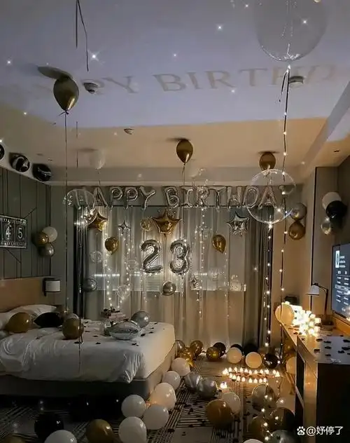 给女朋友过生日的酒店布置