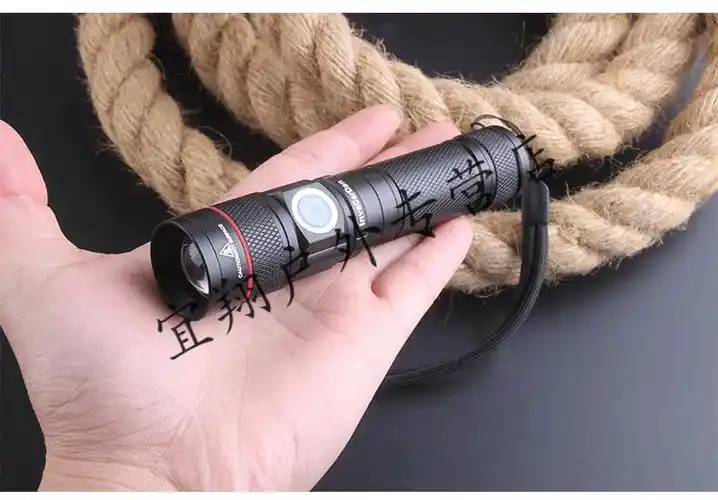 强光手电筒氙气灯充电1500米军工防水充电式露营5000米消一电一充