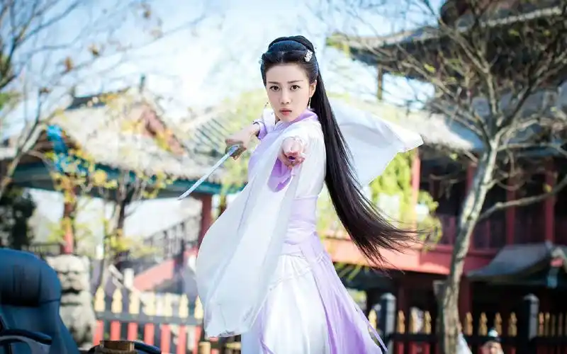 李溪芮《极品家丁》剧照图片桌面壁纸