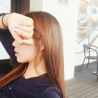 头像女可爱侧脸阳光 女生头像图片大全 -【爱个性】