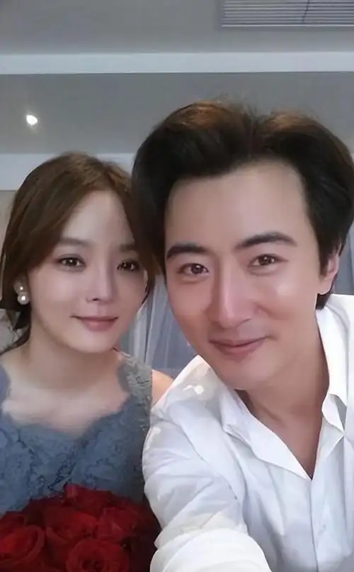 4对离婚的明星夫妻有人离婚不离爱悔不当初有人露出了原形