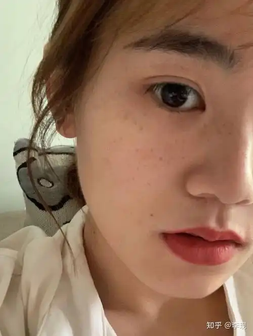 刚洗完脸或者洗澡的时候皮肤挺白的,怎么调理能变白呀呀呀?