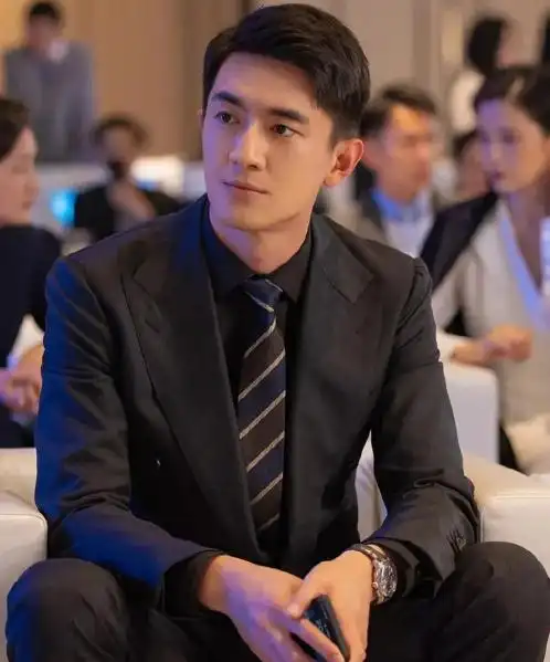 林更新直播状态太油,暖心也拯救不了形象,新剧让人担忧