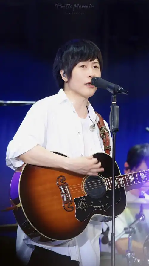 阿信超话五月天超话  「5525回到那一天|深圳」    你的真心  我都