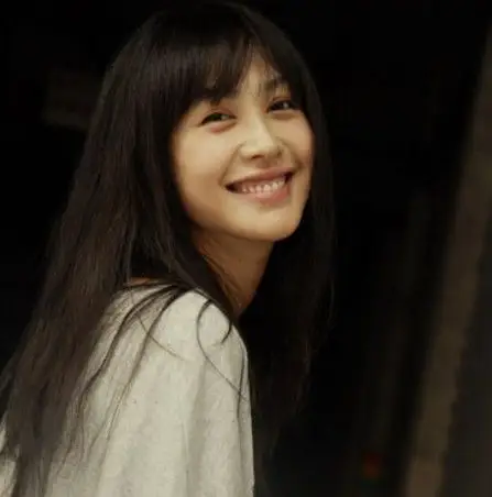 【图】李菲儿为什么不红 《我们的少年时代》开机她蓄长发倾力加盟