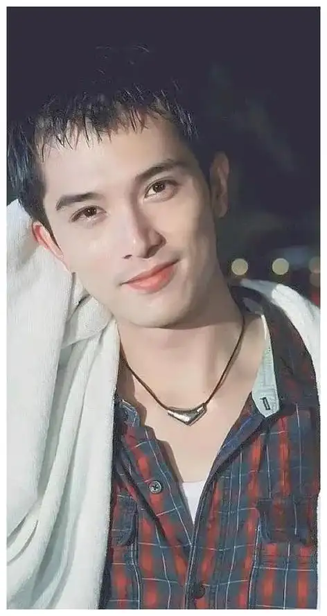 邱泽盛世容颜揭秘探寻邱泽神秘魅力绽放光芒的盛世之美