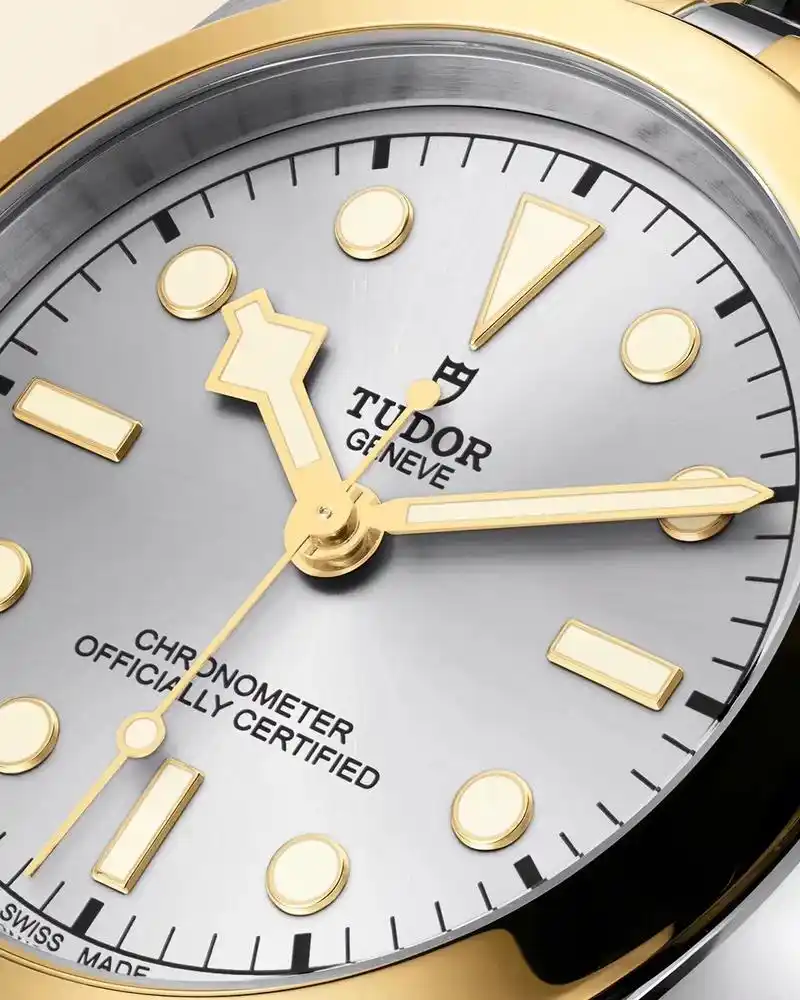 时光流转帝舵腕表.时光流转,但#帝舵表# 的标志雪花指针历久 - 抖音