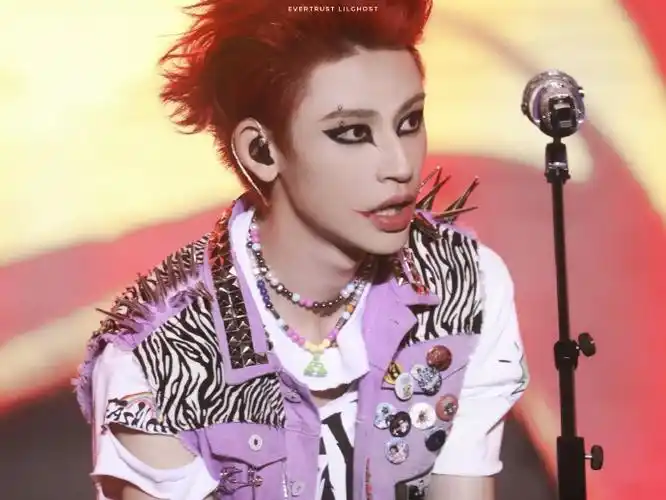 ninepercent新闻210523小鬼以出格小丑妆亮相造氧音乐节王琳凯占据