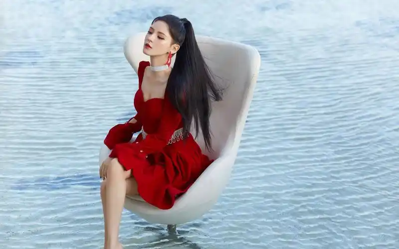 桌面壁纸 美女 女星模特 > 张予曦红裙高清壁纸壁纸分辨率:(1920x1200