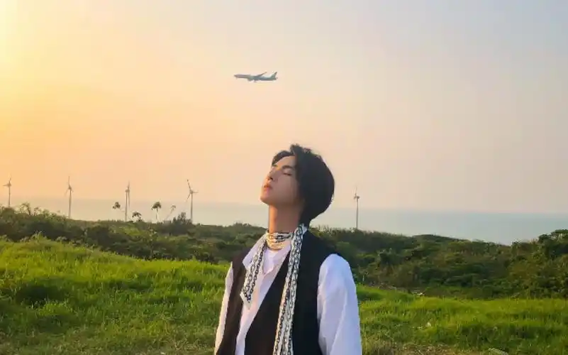 【近距离爱上你·陈立安】小说中只对女主温柔,却爱而不得的男二就长