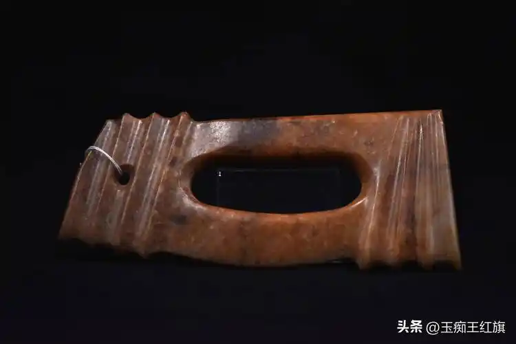 权力的象征—龙山文化瓦沟纹玉刀_鉴定_纹饰_古玉