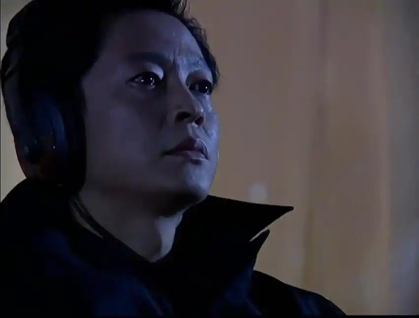 黑冰:死刑犯狱中离奇怀孕,成功逃脱法律制裁,老片子真敢演