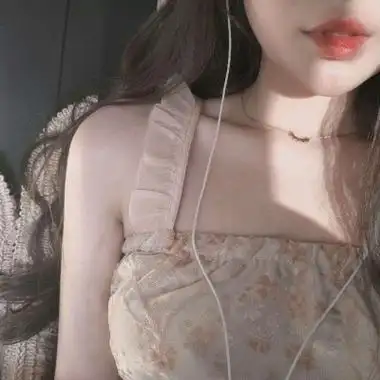 qq头像女生骚气头像 很污的女生性感身体部位图片_女生头像_美头网