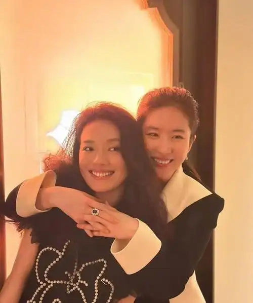 打了多少人的脸!刘亦菲从被嘲胖到封神,仅用了一个晚上