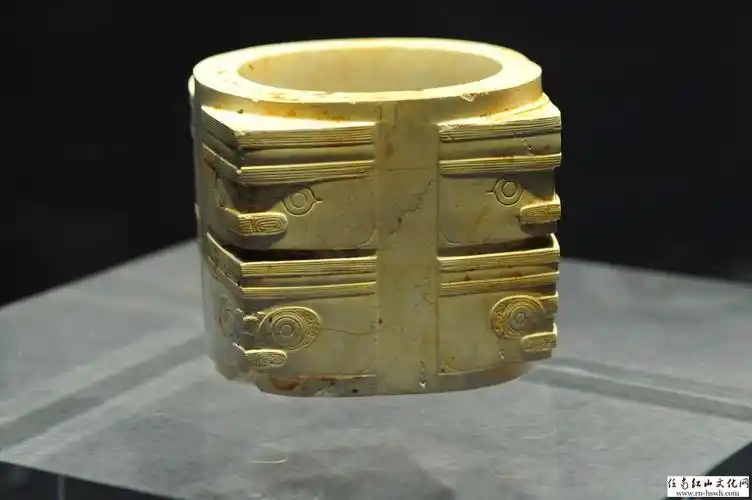 春节拍摄良渚文化馆藏玉器