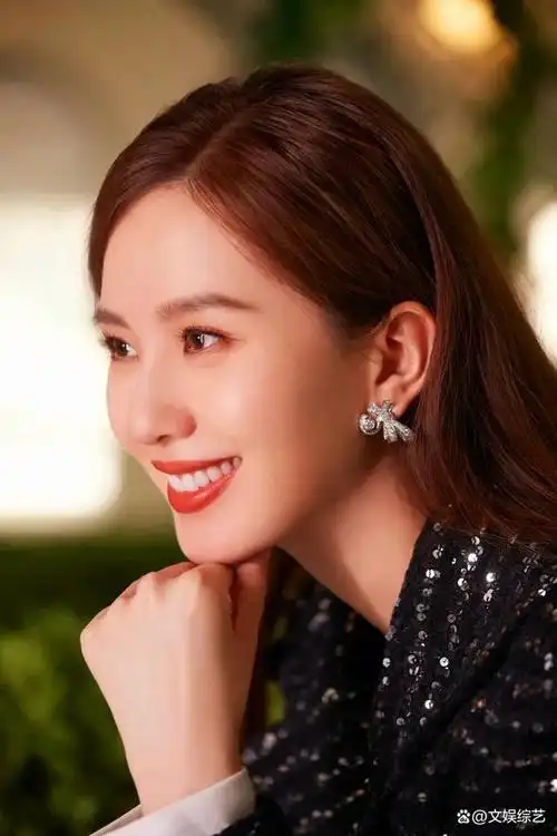 刘诗诗的颜值和气质,在内娱中也很突出,有着她独特的魅力感,再加上她