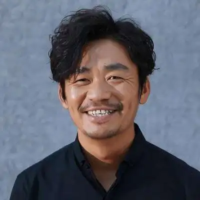 王宝强个人资料 - 王宝强老婆/身高/国籍/马蓉 - 星爪时尚网