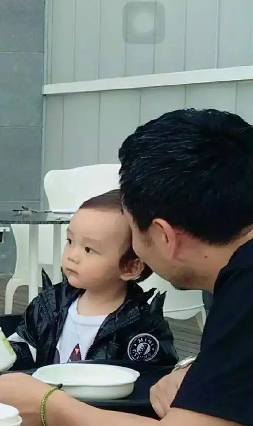 汪涵要来新天地是什么让要不是乐姐拦着我天天想晒小沐沐的奶爸涵哥