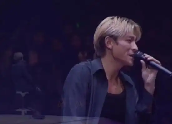 刘德华1999年红馆演唱会为何被称为无法超越的经典