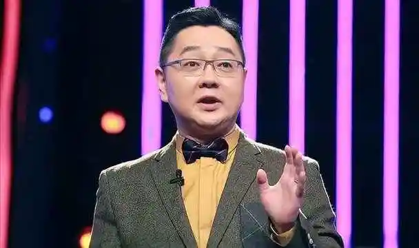 张绍刚:骂撒贝宁太装,"气晕"节目嘉宾!毒舌主持如何成功洗白