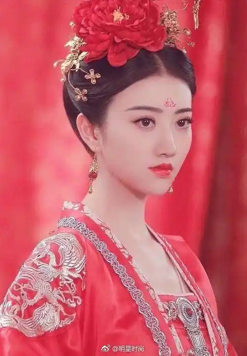 这些古装美女中哪个最漂亮,第一名张之无愧!