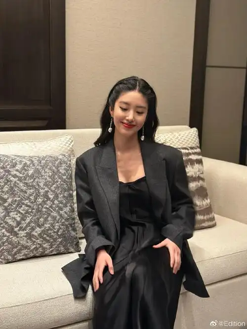 edition风格大使杨采钰