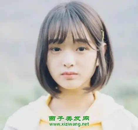 中学生圆脸适合的短发发型图片 圆脸中学生短发效果图