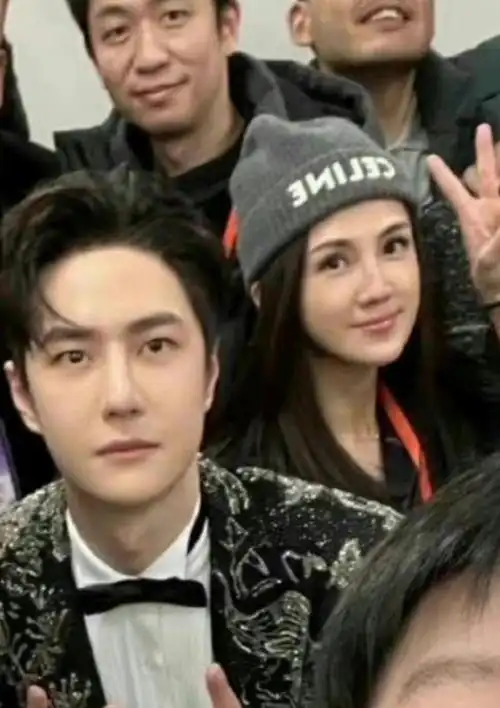 王一博女助理江小蒨照片,江小蒨是罗志祥前助理_9万个为什么