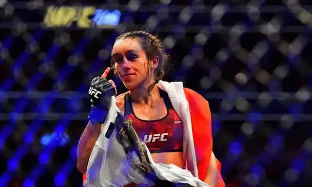 乔安娜被张伟丽打到要做整形手术!心有不甘还准备和张伟丽二番战