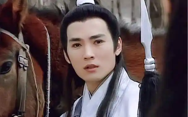 "古装男神"焦恩俊:爱国爱家是慈父,敬业肯拼接地气