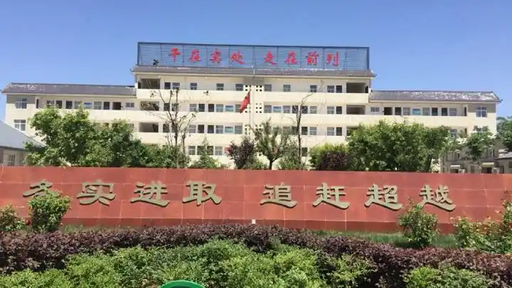 富平县美原镇吴村人民在呐喊无法生产呼吸啦!请问县环保局美原镇政府