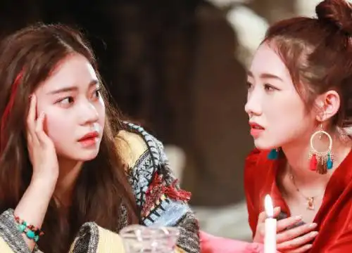 火箭少女101新团综横冲直撞20岁今晚开播