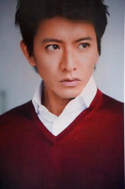 木村拓哉 ,kimutaku属偶像团体smap的成员,应该是中国人比较熟知的