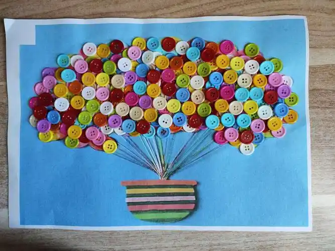 玩转扣子 创意无限——实验小学四年一班手工制作