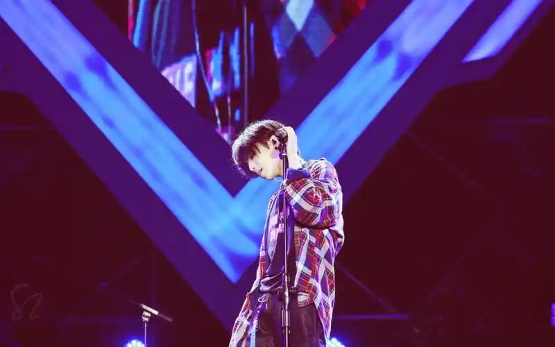 【华晨宇】20190518成都非遗bbf音乐节全程(1080p)_哔哩哔哩_bilibili