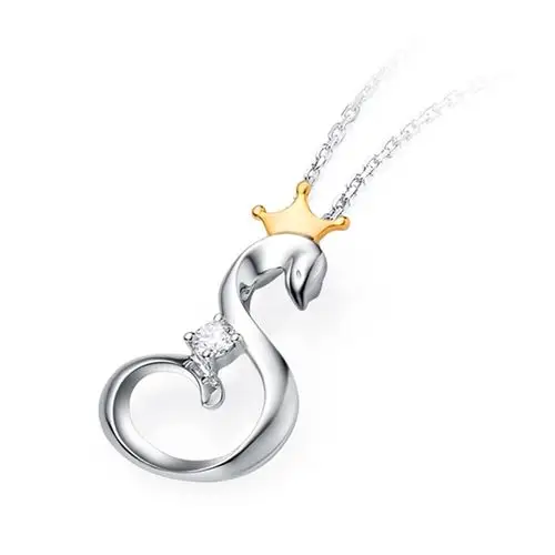 周大福迪士尼公主系列皇冠天鹅18k金镶钻石吊坠u124492