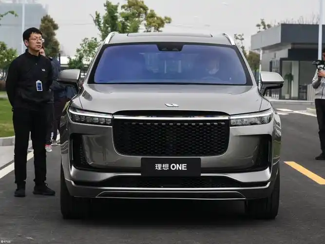 【2020款理想one增程6座版_整体外观_255/692张图片】_汽车图片大全