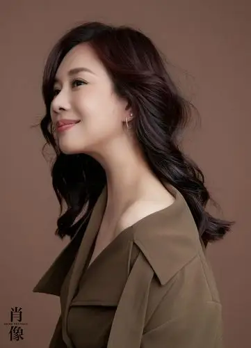 陈松伶最新写真曝光 温柔优雅心无尘埃