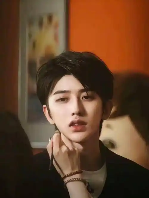 蔡徐坤法庭见?网友:这届黑粉有点刑!