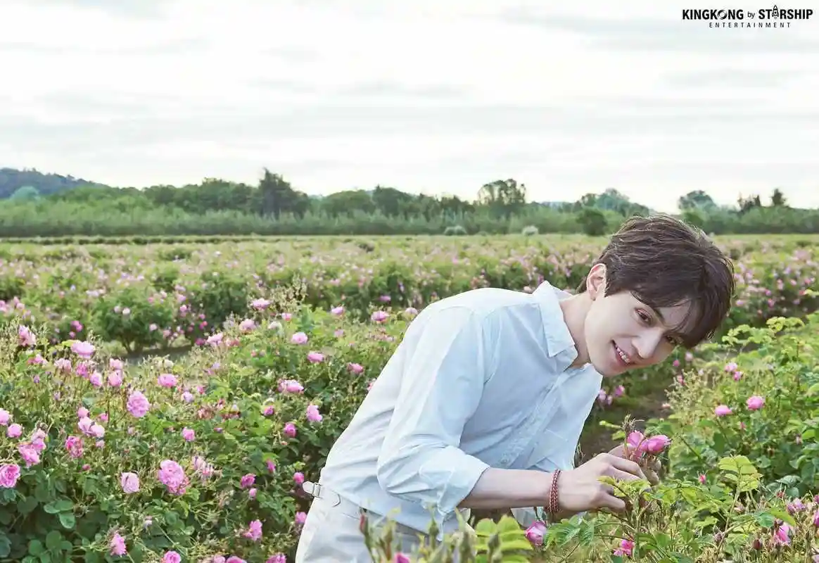 少年感是中年男明星的防腐剂李栋旭帅气清爽绝美写真全奉上组图