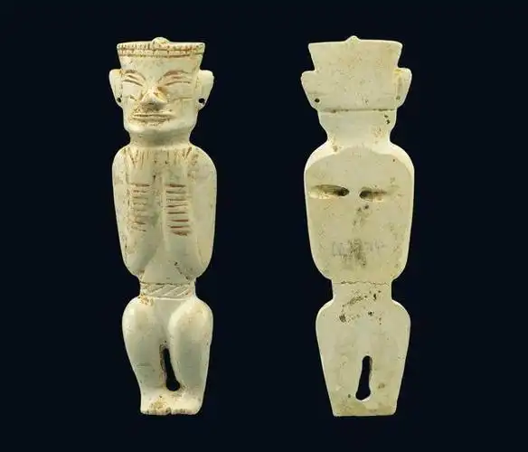 凌家滩文化玉人