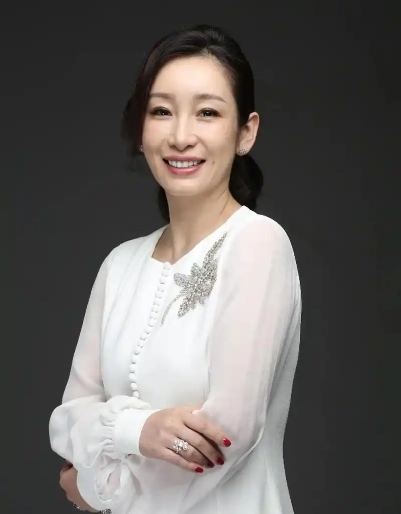 秦海璐高清写真3  本文并不代表小编赞同其观点和对其真实性负责.