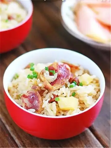 腊肉饭做法这篇文章最全 各位街坊赶紧的出街买腊味啦